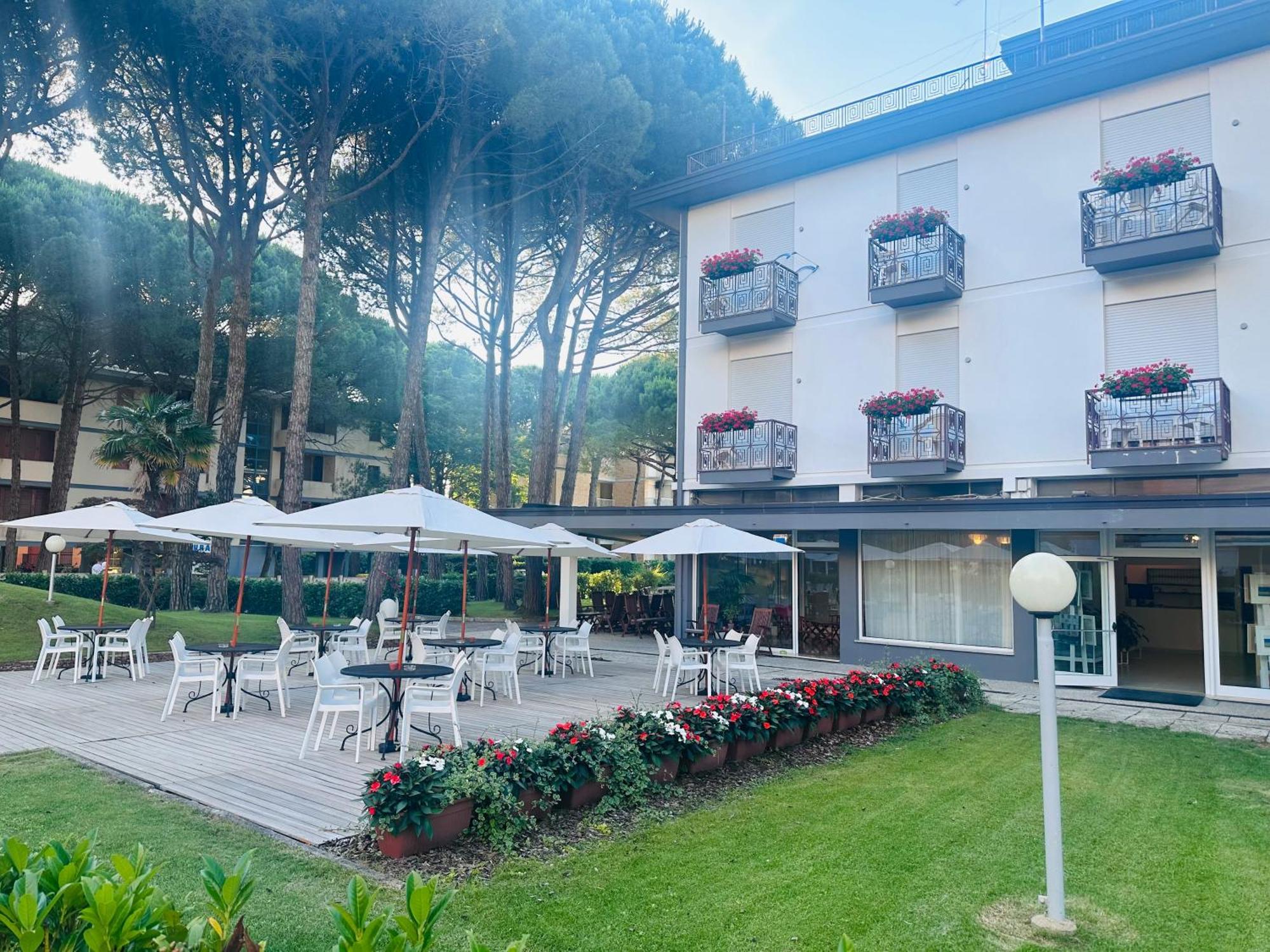 Hotel Laura بيبيوني المظهر الخارجي الصورة